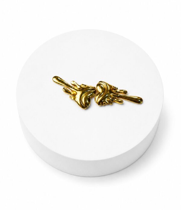 1B2A8A8B-8158-4A0D-8BC6-20F4D07209D8 Liquid gold drip earrings